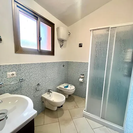 Casa vacanze Relax House Ginepro Solanas (Cagliari)